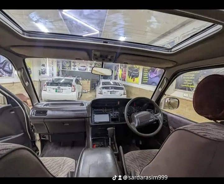 Hiace 3