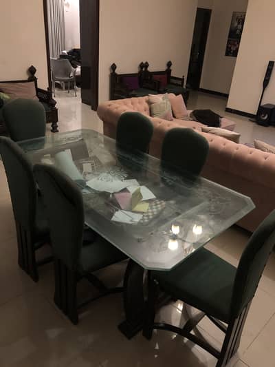 6 Seater dinning table