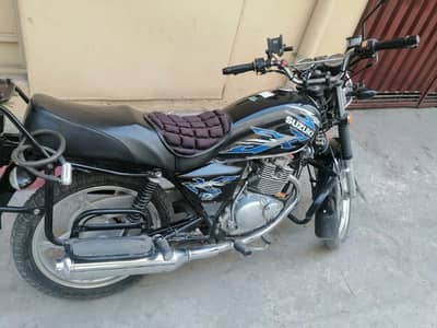 Suzuki GS 150 SE