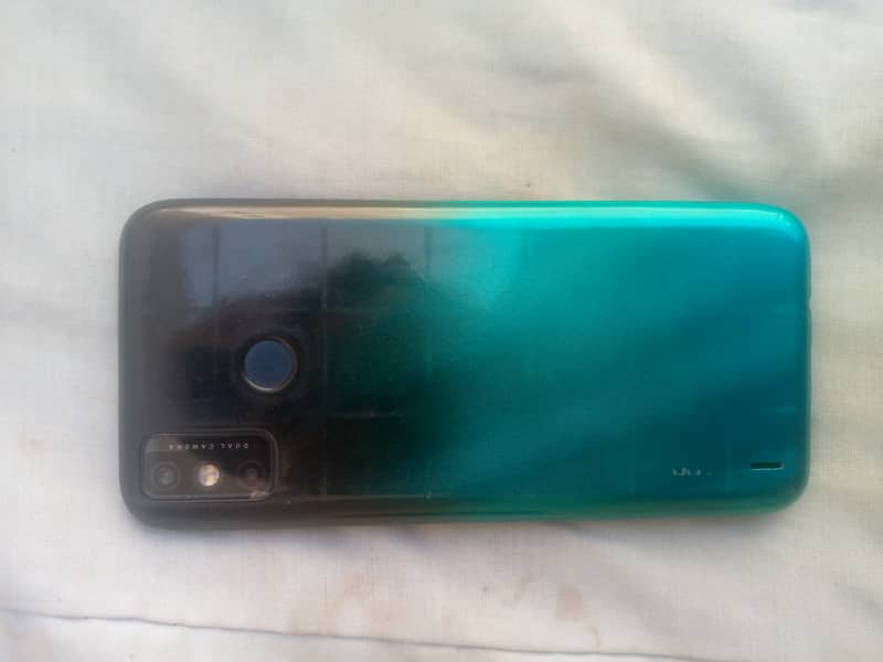 Tecno Spark 6 0