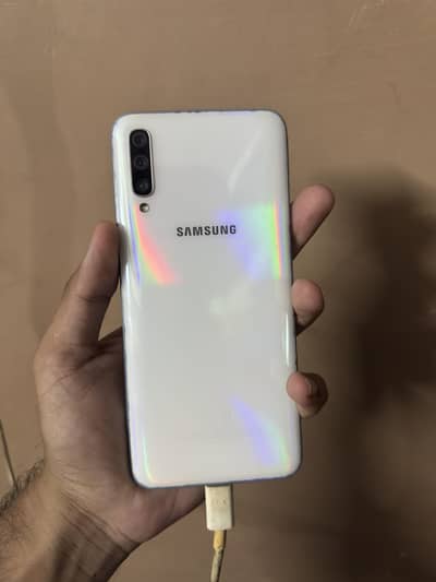 Samsung A50