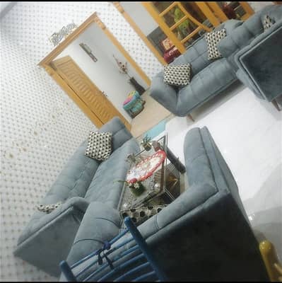 7 seater bubble sofa plus black table