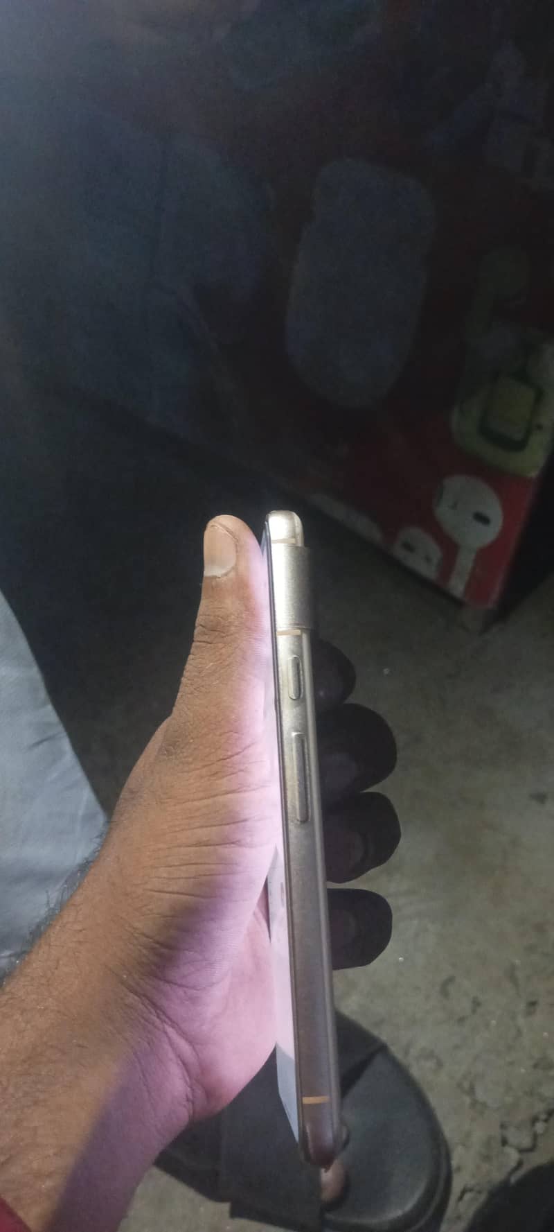 Google Pixel 8 2