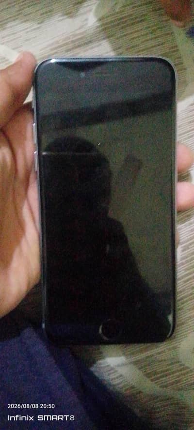 Apple iPhone 6
