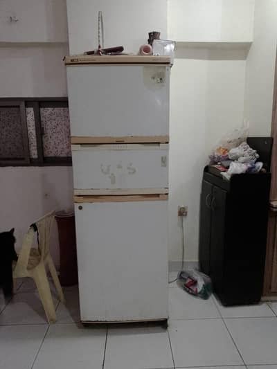 three doors fridge running condition