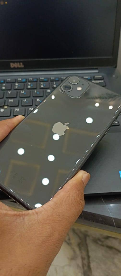 Apple iPhone 11 2