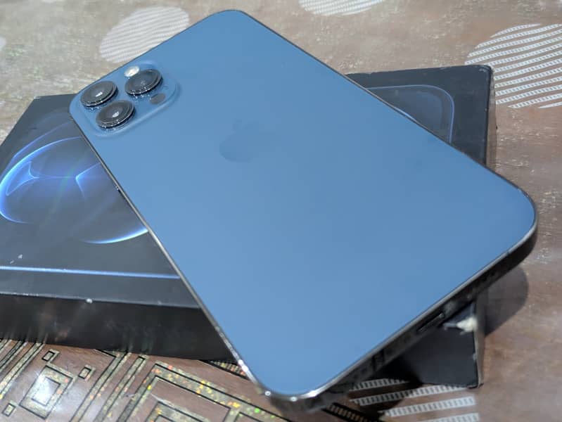Apple iPhone 12 Pro Max 3