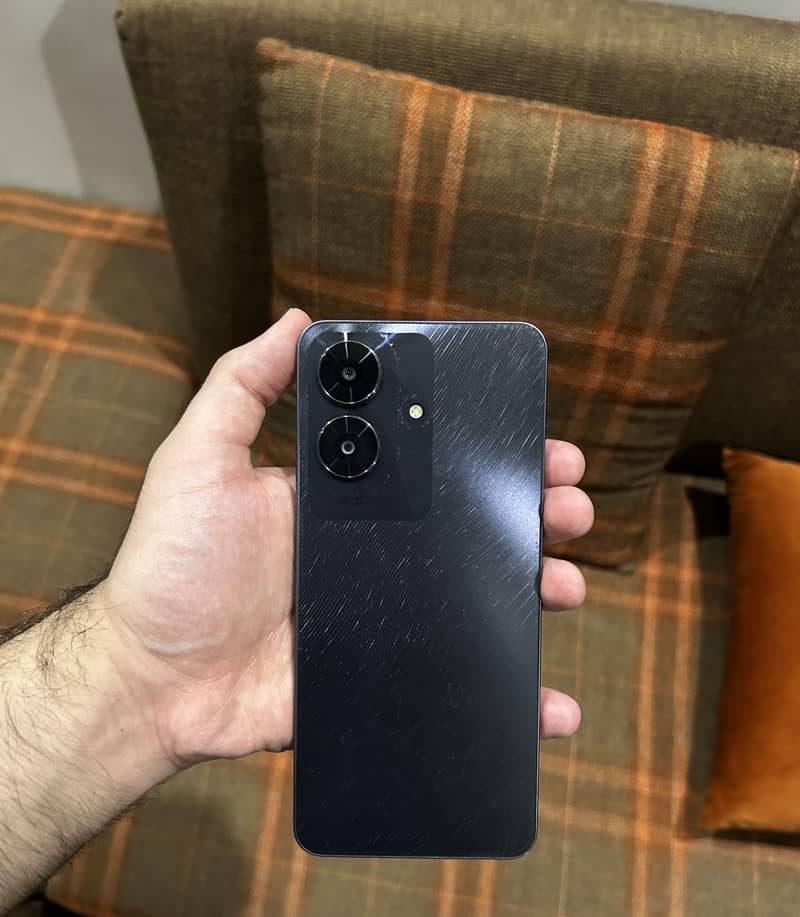 Realme Note 60 1