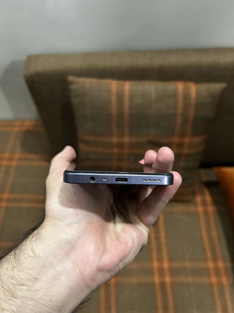 Realme Note 60 5