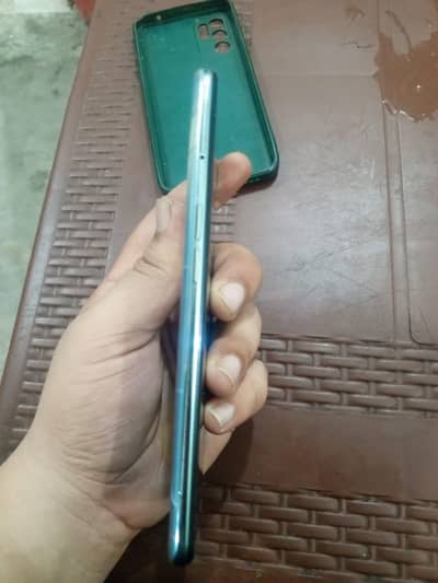 OPPO Reno6