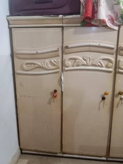 Wood wardrobe deco paint 3 door
