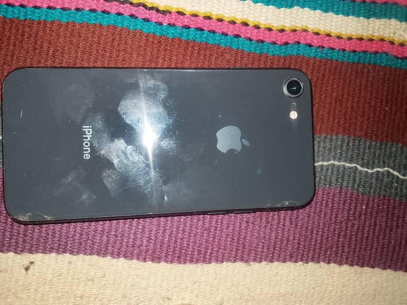 Apple iPhone 8 2