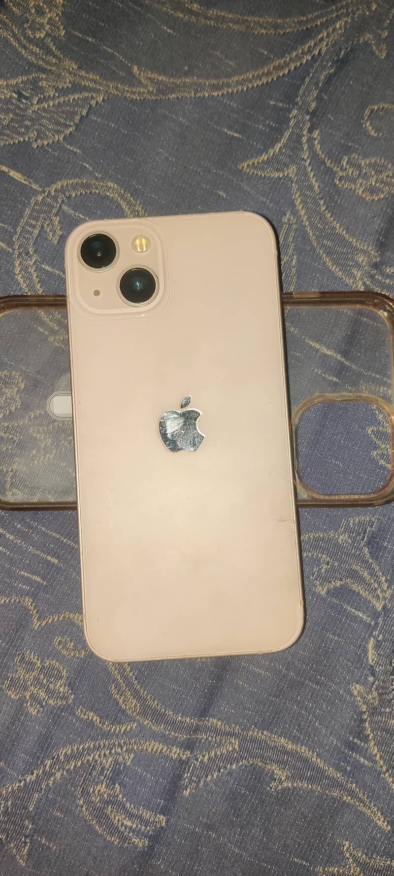 Apple iPhone 13 0