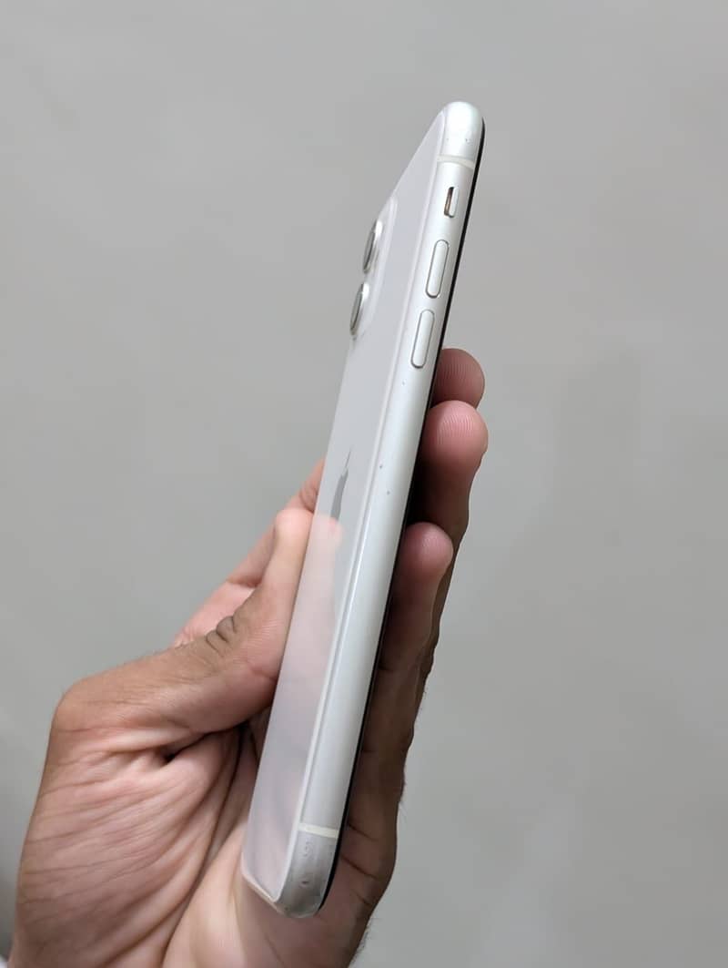 Apple iPhone 11 1