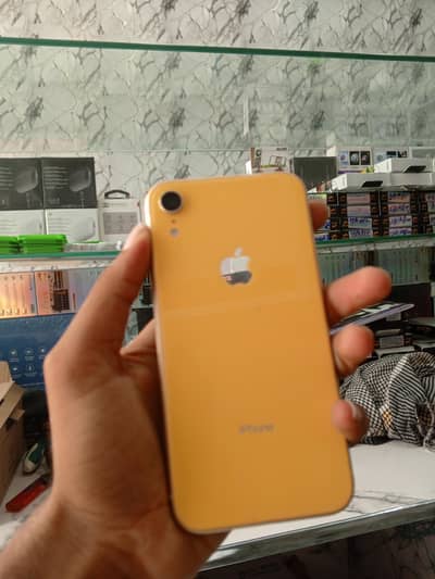 iPhone XR 64GB PTA Approved | Dual SIM | Urgent Sale