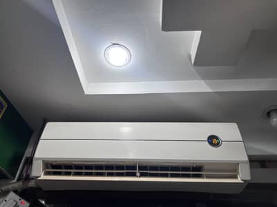 Gree Split AC