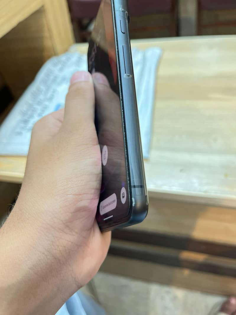 Google Pixel 8 official 2