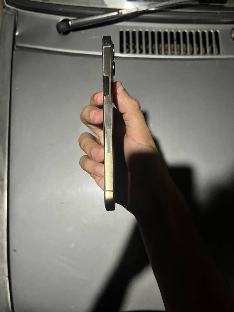 Apple iPhone 12 Pro Max 2