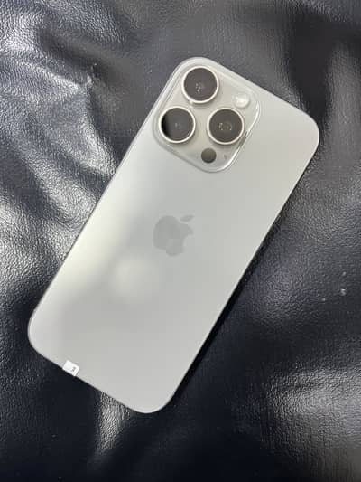 Apple iPhone 16 Pro