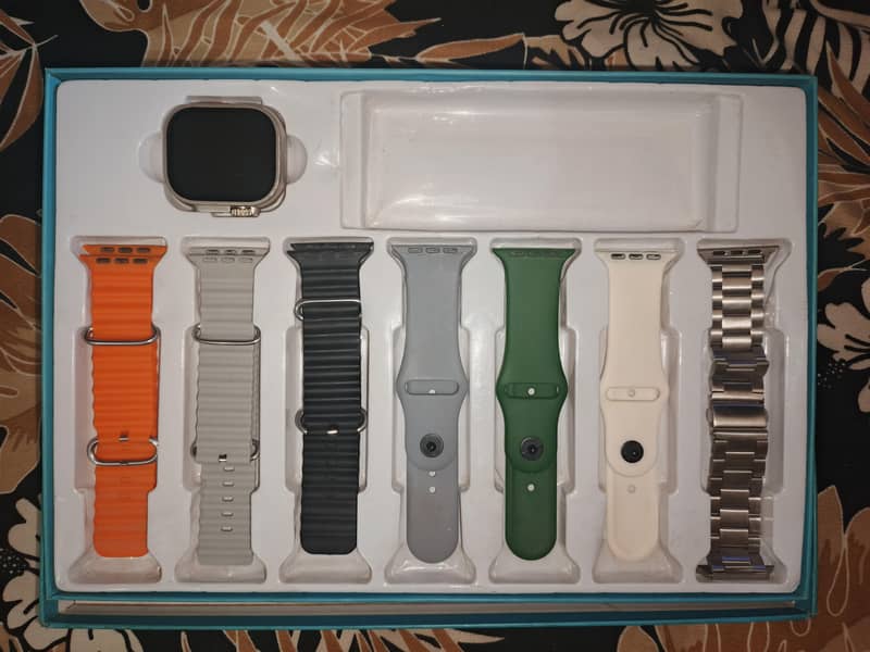 crownd watch 1