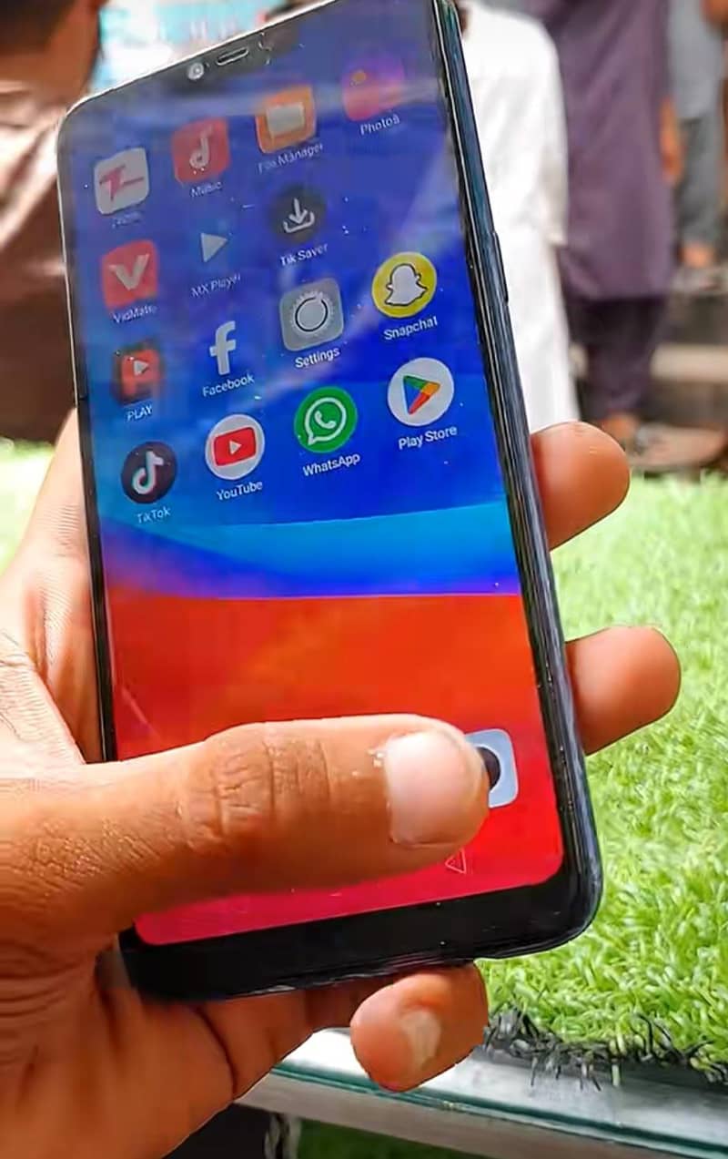 OPPO A5 1