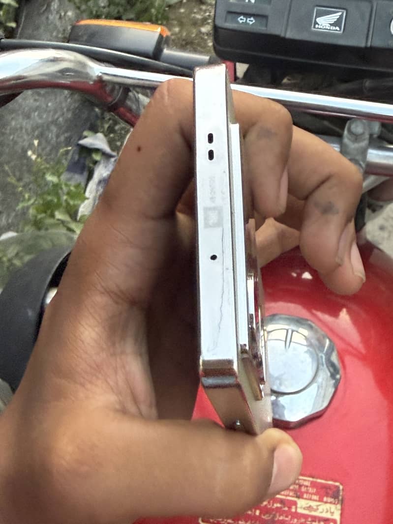 Infinix Note 40 3