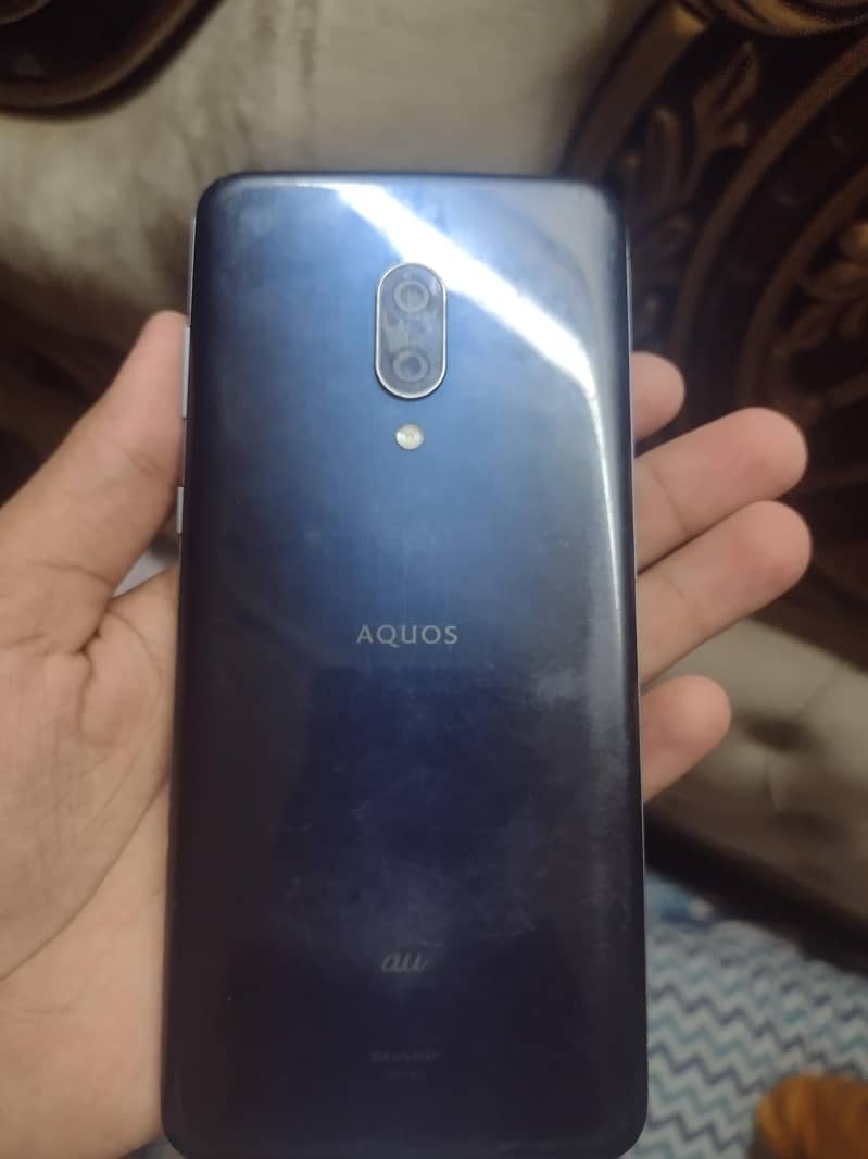 Sharp Aquos Zero 2 0