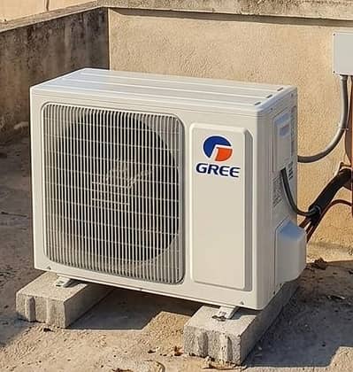 Gree 1.5 ton Inverter Ac