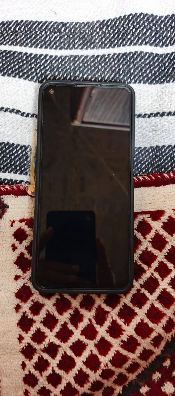 OPPO A76 4