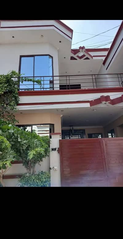 Satellite town luxury 5 marly double story house for Rant