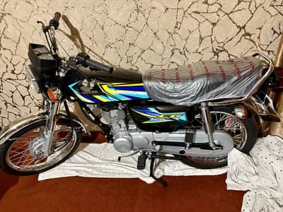 Honda 125 26 model 0 meter open latter black
