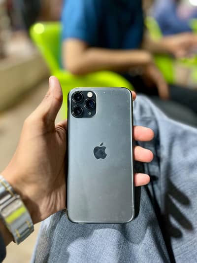 iPhone 11 Pro urgent sale