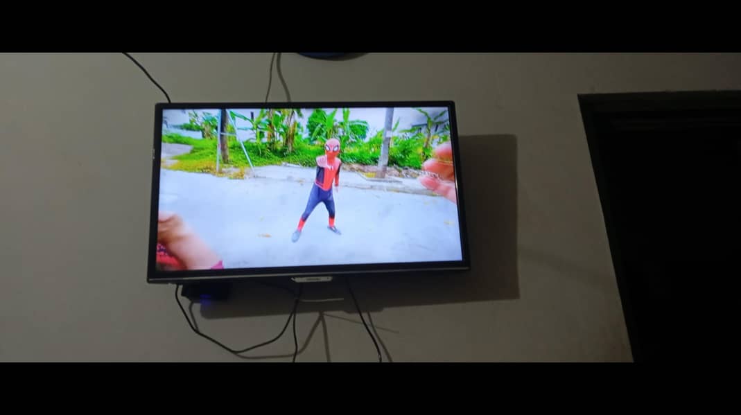 Led 32inch with android box 0