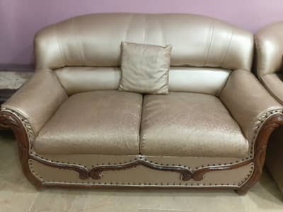 7-Seater Sofa Set for Sale – Excellent Condition