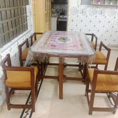 6 seater Dining Table