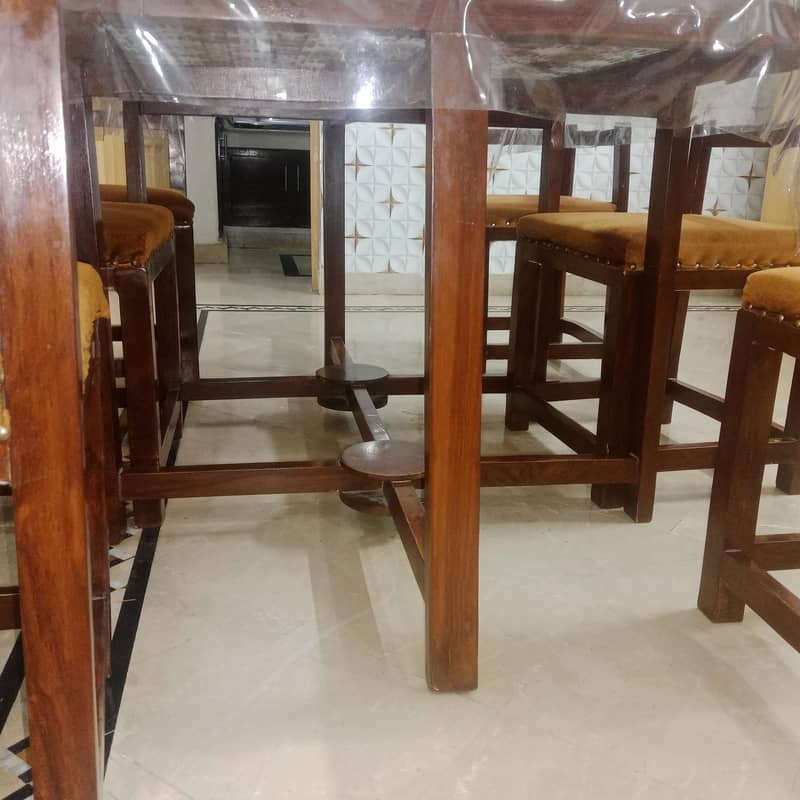 6 seater Dining Table 2