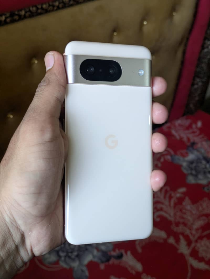 Google Pixel 8 1