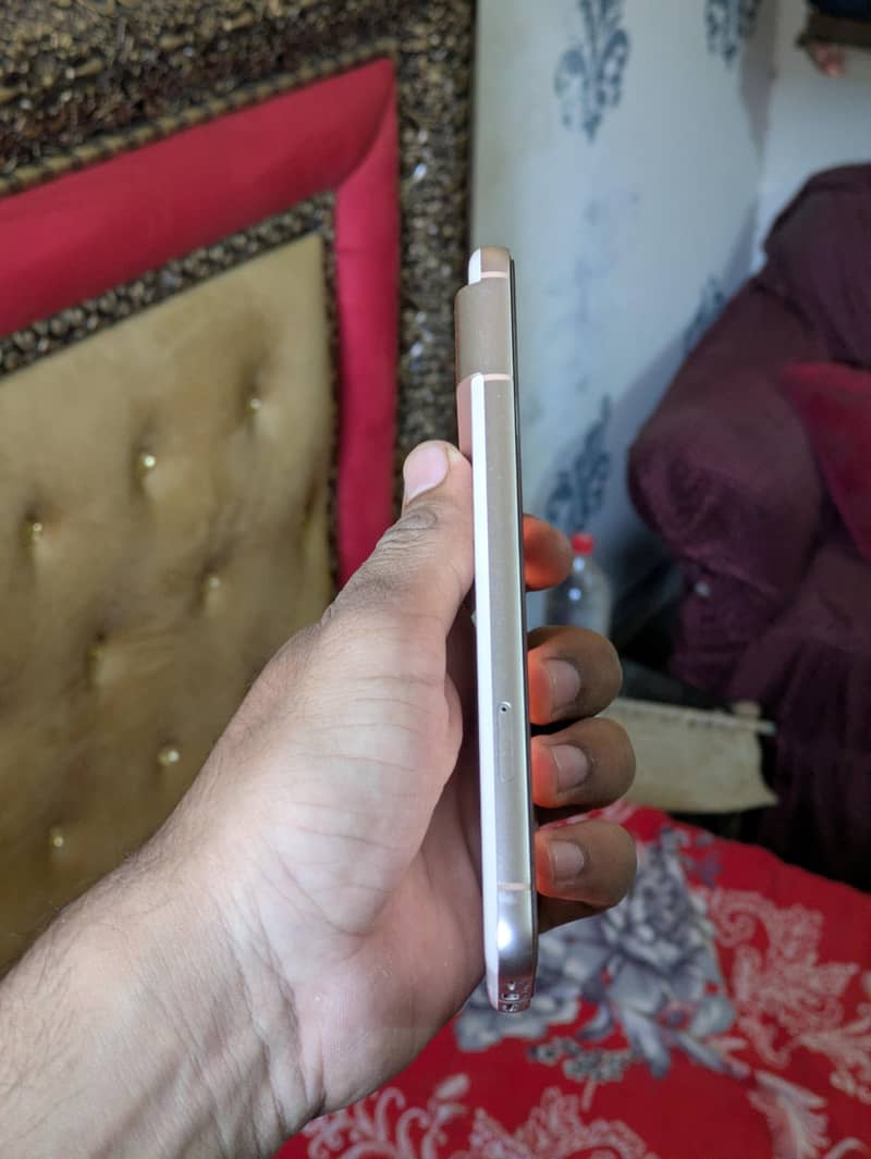 Google Pixel 8 14