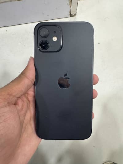 Apple iPhone 12