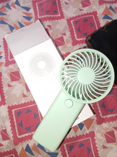mini portable fan with two batteries