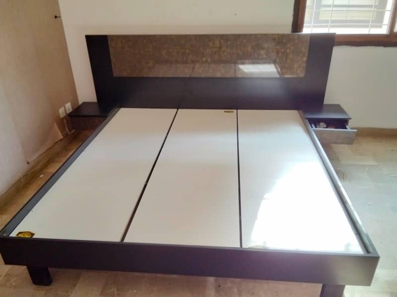 Bedroom set 0