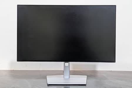 Dell U2422HE UltraSharp Type C Full Borderless Monitor led