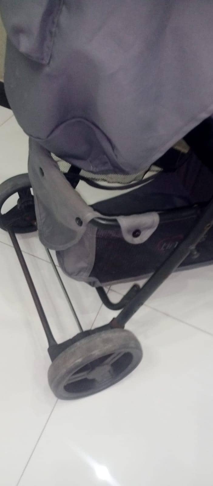pram imported 10/10 condition 1