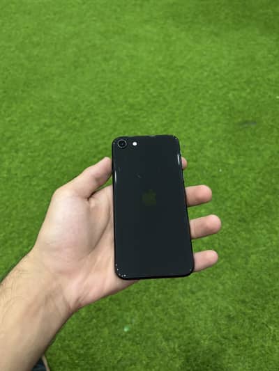Apple iPhone SE