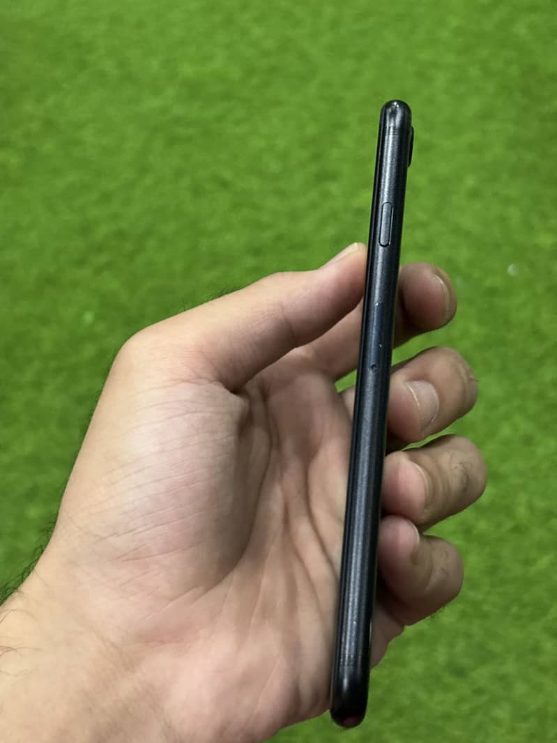 Apple iPhone SE 5