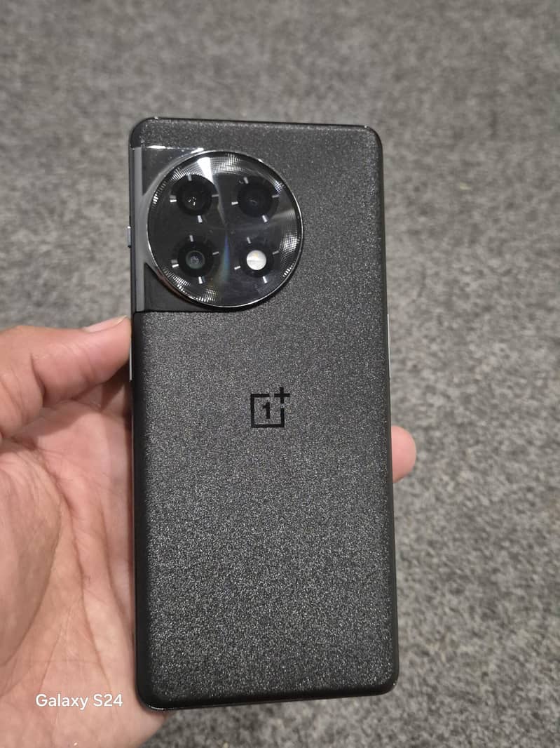 One Plus 11R 0