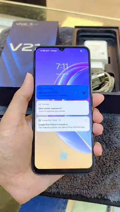 Vivo V21e GB ram 128 GB storage Call and WhatsApp 03263194529/