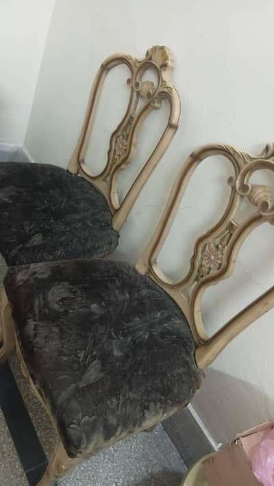Dining table With 6 Chairs