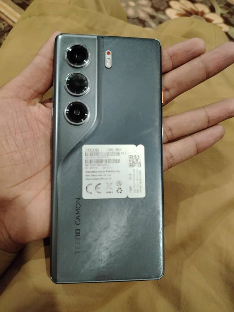 tecno 3