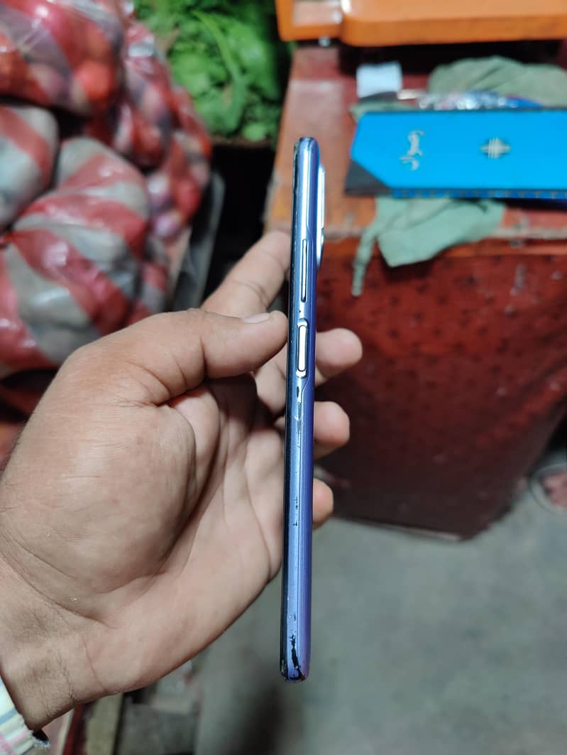 INFINIX Note 10 6